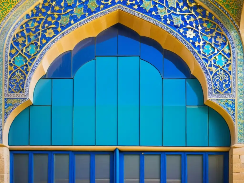 Detalle del impresionante mosaico de la Mezquita del Shah en Isfahán, Irán, reflejando la influencia persa en la arquitectura mongol