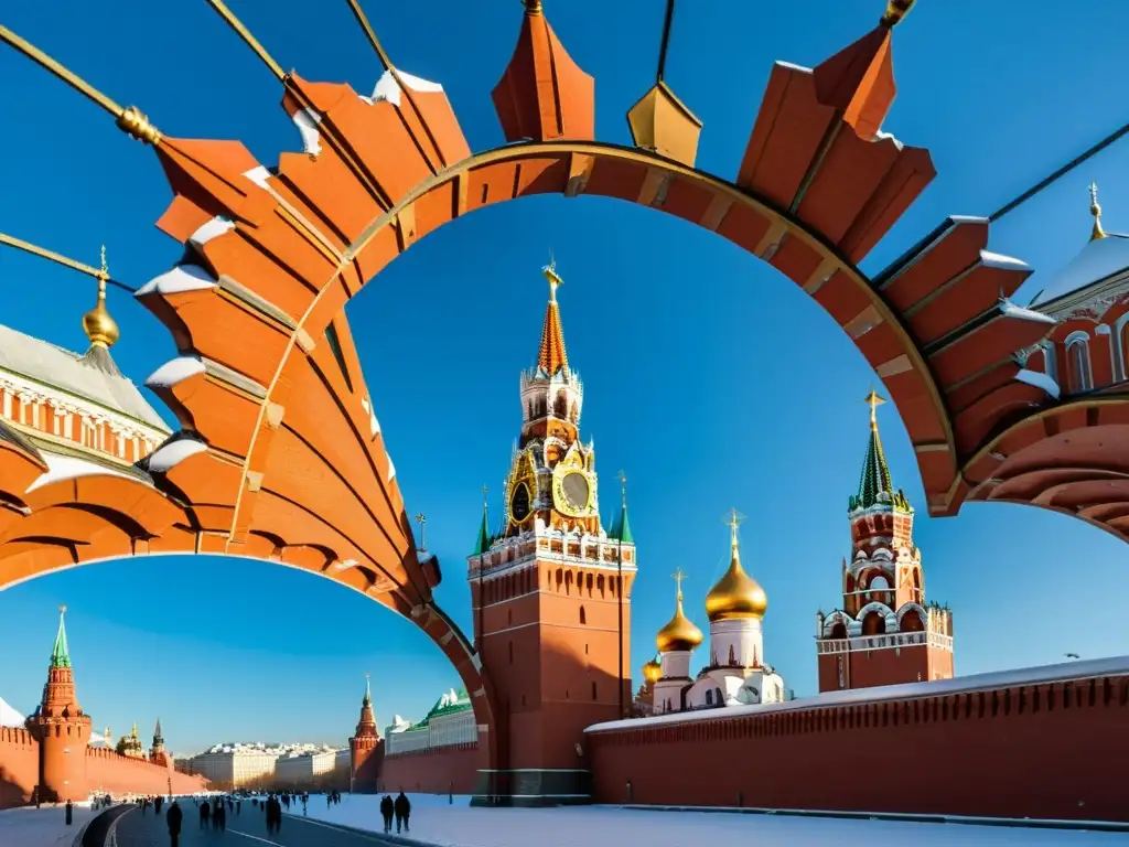 Vista imponente del Kremlin en Moscú bajo cielo azul, destacando detalles arquitectónicos y la transición de poder en Rusia postmongola